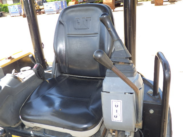 KOMATSU　/　PC03-1