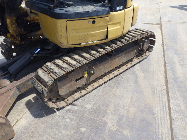 KOMATSU　/　PC03-1