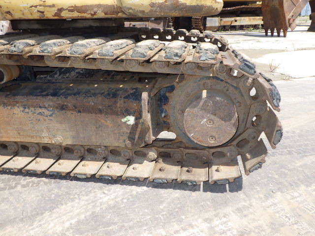 KOMATSU　/　PC03-1