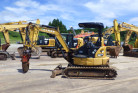 KOMATSU　/　PC03-1