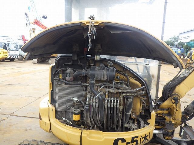 KOMATSU　/　PC03-1