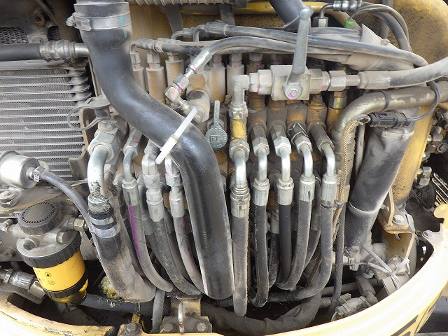 KOMATSU　/　PC03-1
