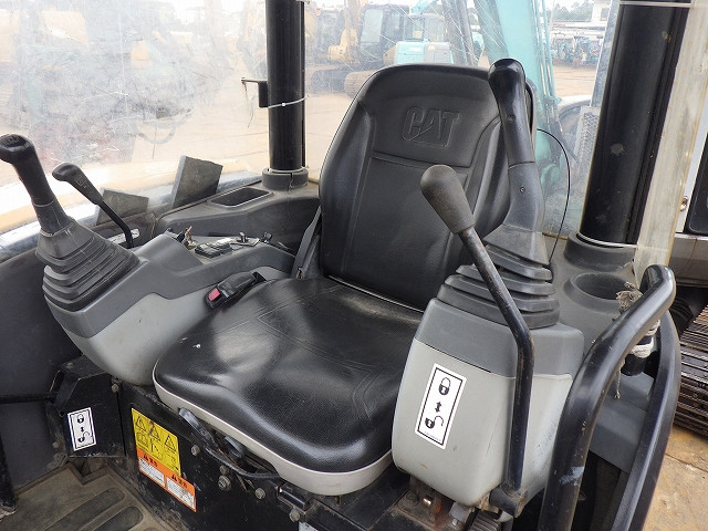 KOMATSU　/　PC03-1