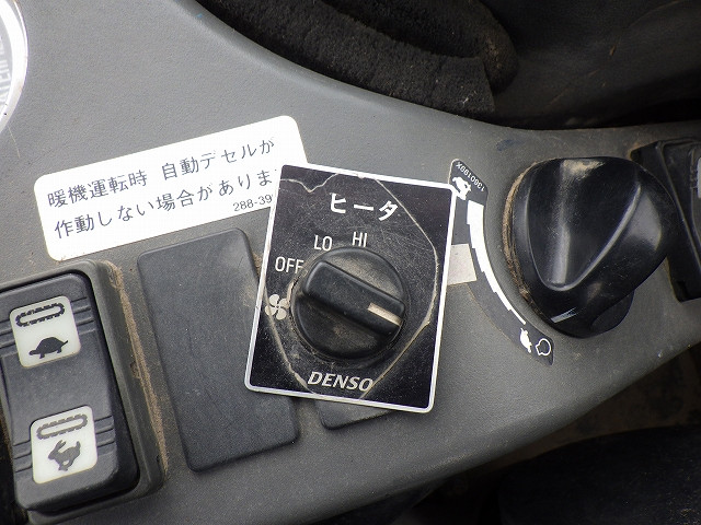 KOMATSU　/　PC03-1