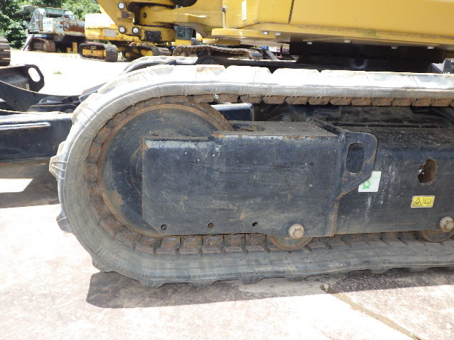 KOMATSU　/　PC03-1