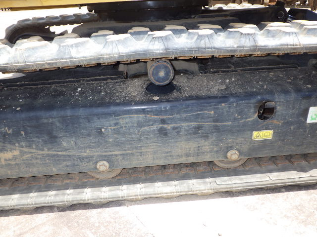 KOMATSU　/　PC03-1
