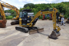 KOMATSU　/　PC03-1
