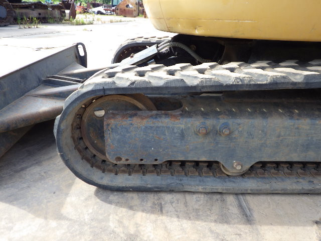 KOMATSU　/　PC03-1