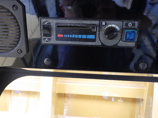 KOMATSU　/　PC03-1