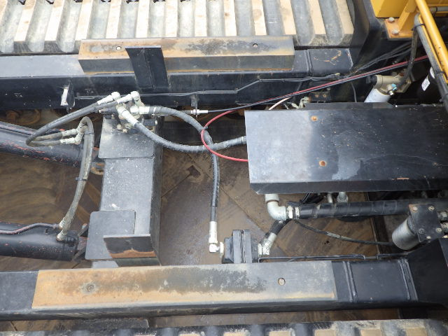 KOMATSU　/　PC03-1