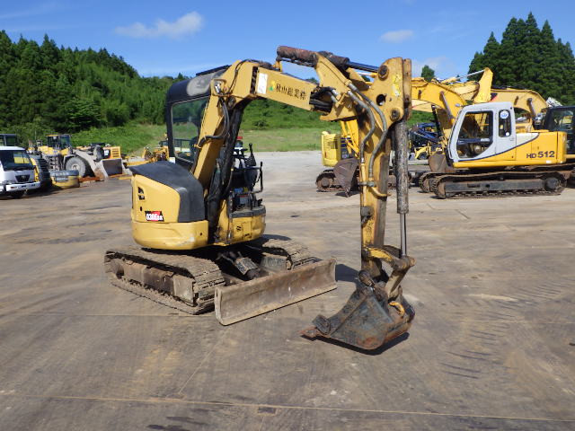 KOMATSU　/　PC03-1