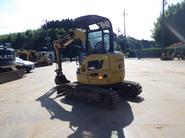 KOMATSU　/　PC03-1