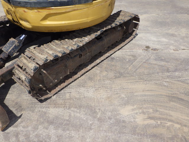 KOMATSU　/　PC03-1