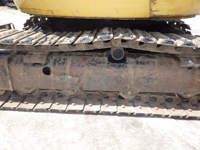 KOMATSU　/　PC03-1