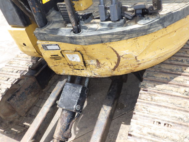 KOMATSU　/　PC03-1