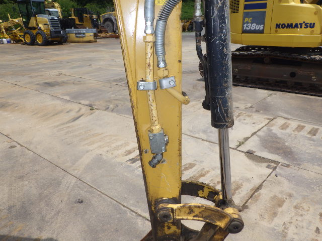 KOMATSU　/　PC03-1