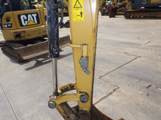 KOMATSU　/　PC03-1