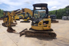 KOMATSU　/　PC03-1
