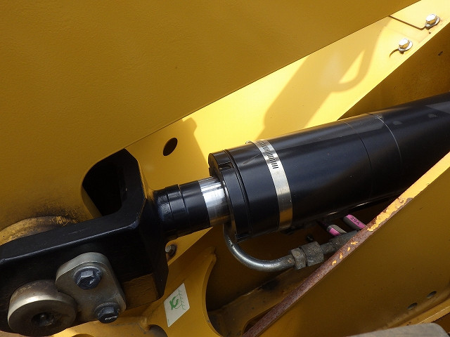 KOMATSU　/　PC03-1