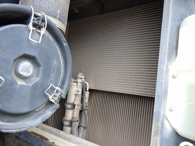 KOMATSU　/　PC03-1