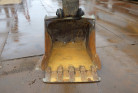 KOMATSU　/　PC03-1