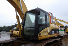 KOMATSU　/　PC03-1
